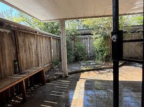 8140 Fondren Road 8140, Houston TX 77074