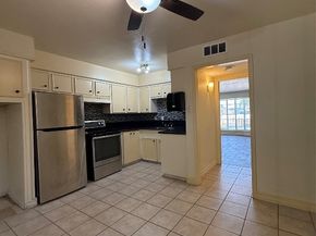 8140 Fondren Road 8140, Houston TX 77074