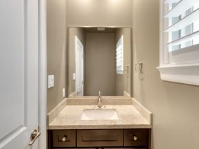 1030 W 26th Street C, Houston TX 77008