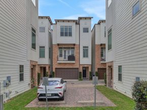1030 W 26th Street C, Houston TX 77008