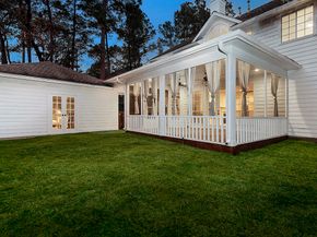 35 Tender Violet Place, The Woodlands TX 77381