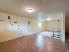 5009 N Main Street, Houston TX 77009