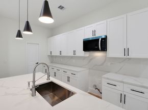 3320 Francis Street Unit A Street, Houston TX 77004