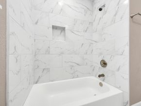 5879 Belcrest Street, Houston TX 77033