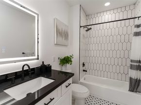 7129 Springdale Street A/B, Houston TX 77028