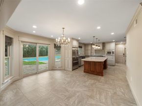 15219 Beacham Drive, Houston TX 77070