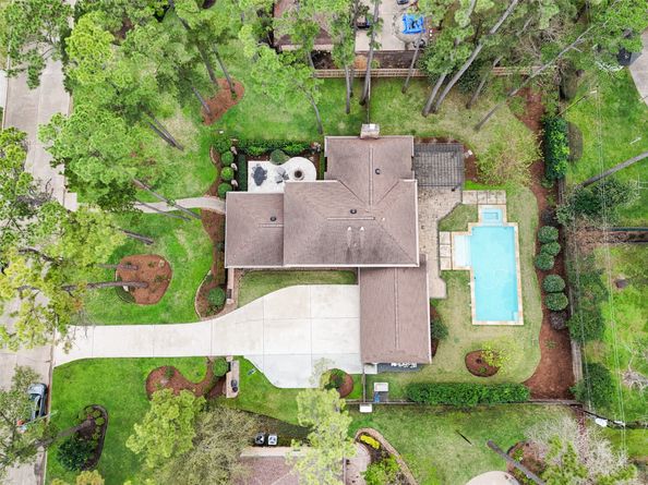 15219 Beacham Drive, Houston TX 77070