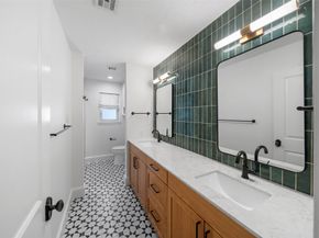 15219 Beacham Drive, Houston TX 77070