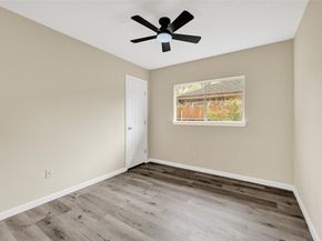 5306 Shady Gardens Drive, Houston TX 77339