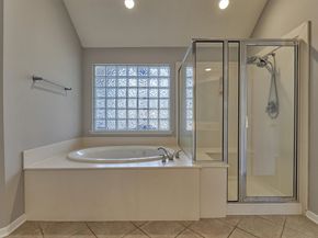 30 Fortuneberry Place, The Woodlands TX 77382
