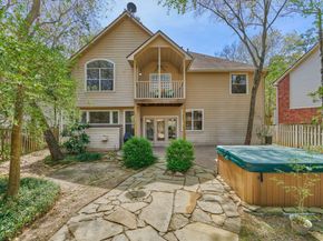 30 Fortuneberry Place, The Woodlands TX 77382