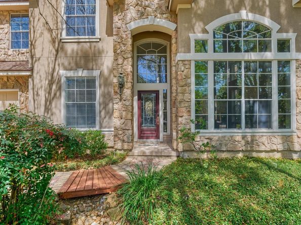 30 Fortuneberry Place, The Woodlands TX 77382