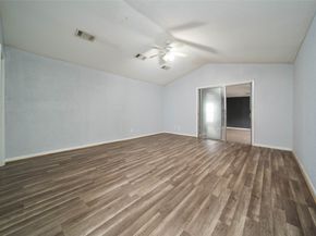 8718 Pattibob Street, Houston TX 77029