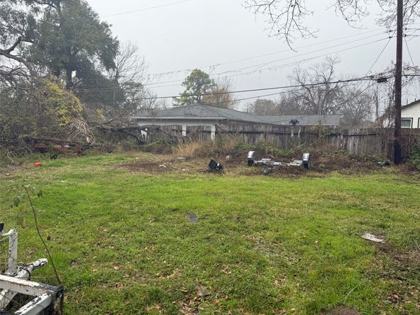 2630 Carmel Street, Houston TX 77091