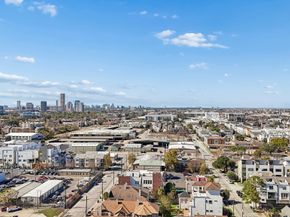 1304 Dart Street E, Houston TX 77007