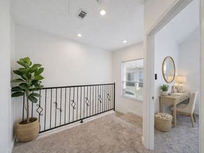 1304 Dart Street E, Houston TX 77007