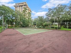 14655 Champion Forest Drive 504, Houston TX 77069