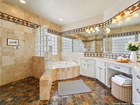 1951 W Clay Street, Houston TX 77019