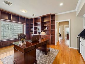 1951 W Clay Street, Houston TX 77019