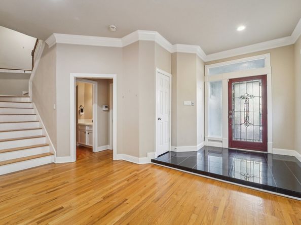 1951 W Clay Street, Houston TX 77019