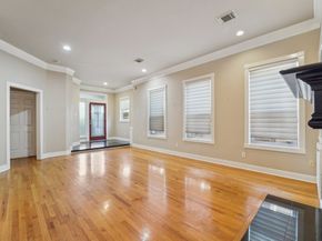 1951 W Clay Street, Houston TX 77019