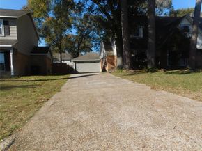 7819 12th Fairway Lane, Humble TX 77346