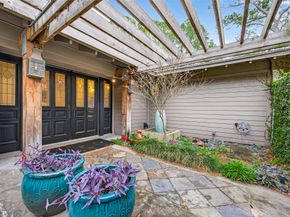 10034 Meadow Lake Lane, Houston TX 77042