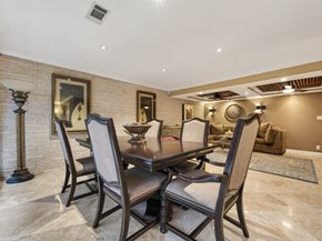 10034 Meadow Lake Lane, Houston TX 77042