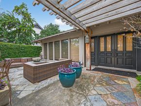 10034 Meadow Lake Lane, Houston TX 77042