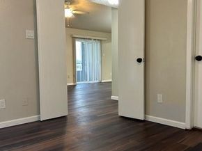 10555 Turtlewood Court 2111, Houston TX 77072