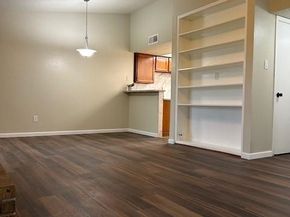 10555 Turtlewood Court 2111, Houston TX 77072