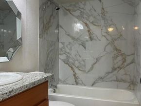 10555 Turtlewood Court 2111, Houston TX 77072