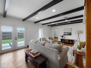 701 W 39th Street, Houston TX 77018