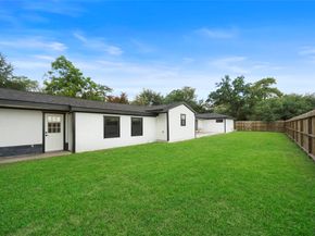 701 W 39th Street, Houston TX 77018