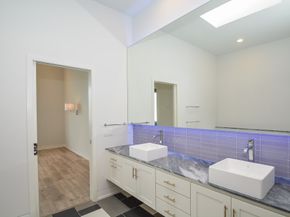 1905 Oakdale Street, Houston TX 77004