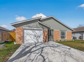 711 Blue Rock Court, Houston TX 77060
