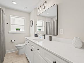 5009 Libbey Lane, Houston TX 77092