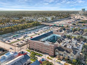 2900 Hamilton Street 25, Houston TX 77004