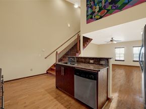 2900 Hamilton Street 25, Houston TX 77004