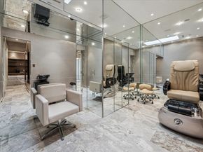 1708 River Oaks Boulevard, Houston TX 77019