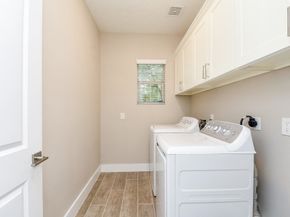 59 Champion Villa Drive, Houston TX 77069