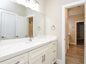 59 Champion Villa Drive, Houston TX 77069