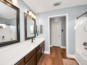 13019 Lindenloch Lane, Houston TX 77085