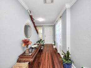 13019 Lindenloch Lane, Houston TX 77085