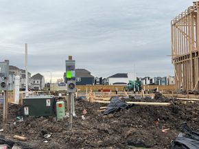 3020 Tres Olivos Drive, Houston TX 77047