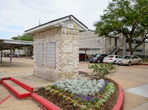 10733 Braes Bend Drive 10733, Houston TX 77071