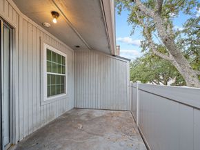 10733 Braes Bend Drive 10733, Houston TX 77071