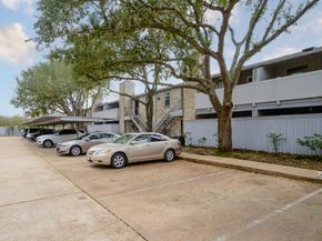 10733 Braes Bend Drive 10733, Houston TX 77071