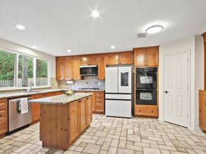 91 Alden Glen Drive, The Woodlands TX 77382