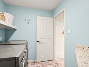 91 Alden Glen Drive, The Woodlands TX 77382